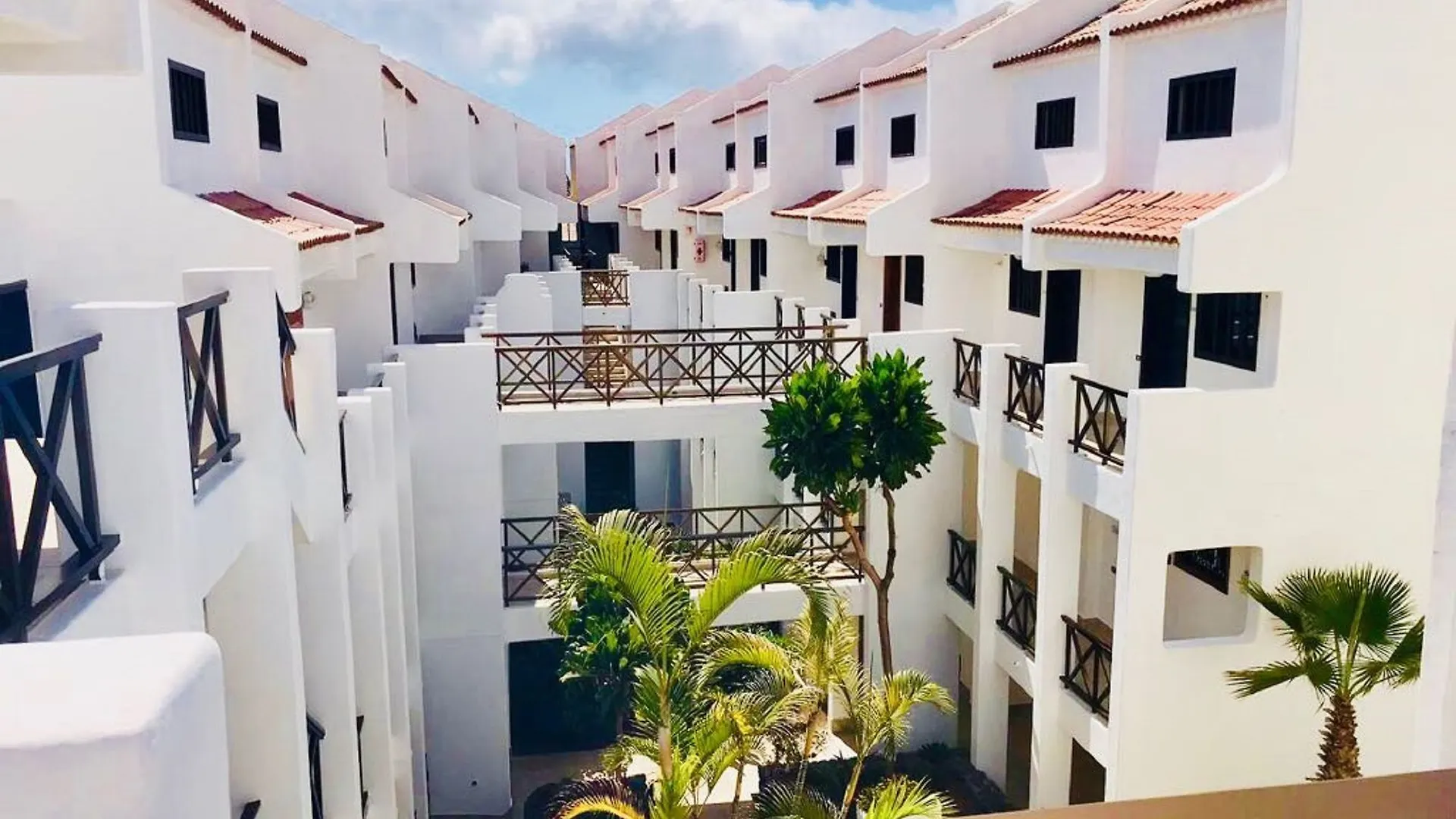 Santiago Complex Side Sea View Apartment Arona  Spain